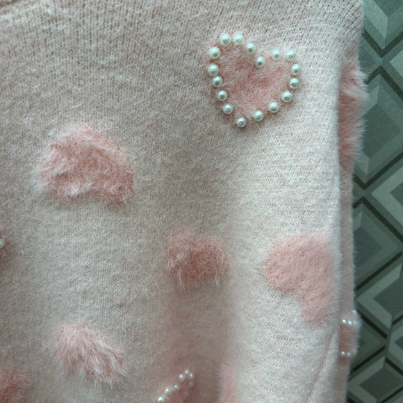 Light Pink Sweater Pearl Heart Embellishments Valentines 💕💗 - Picture 5 of 8